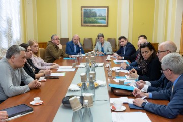 Ігор Жовква та Дар’я Герасимчук обговорили з представниками іноземних посольств порятунок депортованих Росією українських дітей