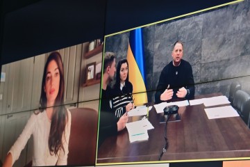 Росія має відповісти за злочини проти українських дітей – Андрій Єрмак у розмові з правозахисницею Амаль Клуні