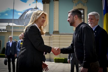 President held meetings with the Presidents of the Czech Republic and Slovakia