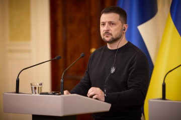 Україна сподівається отримати бойові літаки після успішного наступу на фронті – Президент