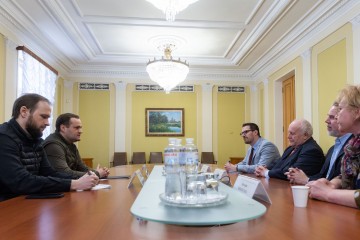 Strong communities are an important factor in Ukraine's resilience - Oleksiy Kuleba during a meeting with Georg Milbradt