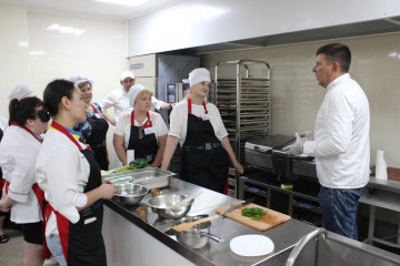 600 кухарів пройдуть навчання у кулінарних хабах проекту School Chef’s Training Hubs Development