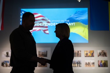 Andriy Yermak, together with American diplomats and businessmen, visited an exhibition dedicated to Ukraine's fight against Russian aggression and US assistance in this war