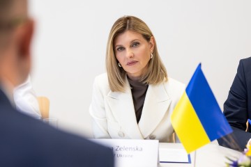 During a visit to Lithuania, Olena Zelenska met with first ladies and gentlemen from other countries and Ukrainian forced migrants