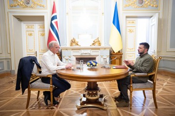 Норвегія підтримує авіаційну коаліцію, уже три країни погодилися передати Україні літаки F-16 – Президент за результатами зустрічі з Йонасом Гаром Стере