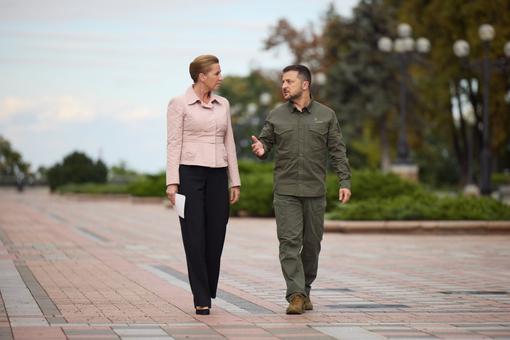 Від того, наскільки потужною буде співпраця України й Данії, залежатиме безпека всієї Європи – Володимир Зеленський після зустрічі з Метте Фредеріксен