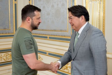 Володимир Зеленський домовився з міністром закордонних справ Японії про початок переговорів щодо двосторонньої угоди про безпекові гарантії для України 