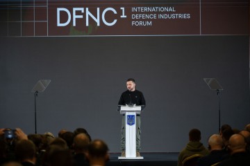 Ми закладаємо основу арсеналу вільного світу – виступ Президента України на першому Міжнародному форумі оборонних індустрій
