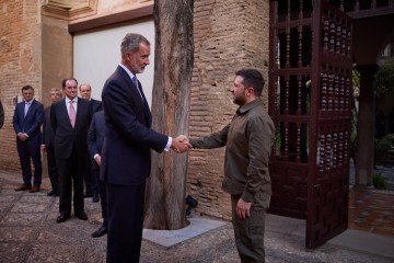 Візит Президента України до Іспанії для участі в ІІІ саміті Європейської політичної спільноти