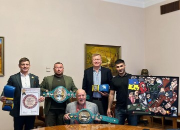 Олексій Дніпров зустрівся з представниками боксерської спільноти України та WBC