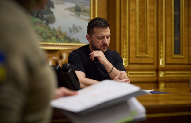 Володимир Зеленський обговорив із Ріші Сунаком посилення ППО України та функціонування «зернового коридору»