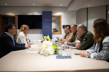 На Мальті Андрій Єрмак на виконання доручення Глави держави провів зустріч із Президенткою Європейського парламенту 