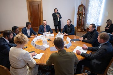 Oleksiy Kuleba meets with delegation from European Parliament's Committee on Regional Development