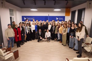 З нагоди Дня студента Президент України Володимир Зеленський провів зустріч зі студентами та викладачами Маріупольського державного університету, який у квітні 2022 року відновив роботу на базі Київського національного університету будівництва і архітектури в столиці, 17 листопада 2023 року. 