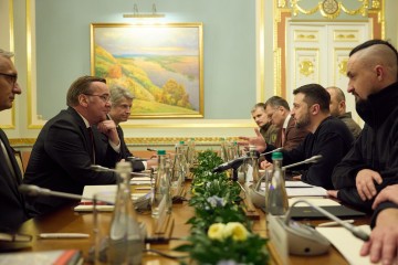 Volodymyr Zelenskyy met with the Federal Minister of Defense of Germany