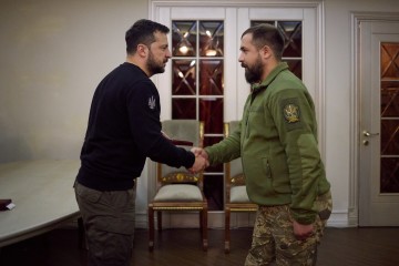 President of Ukraine met with warriors conducting offensive operations in Kherson region
