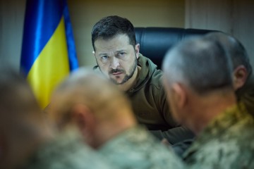 In Zaporizhzhia, President held a meeting on fortifications