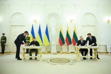 У Вільнюсі підписано Спільну заяву президентів України та Литви, а також низку двосторонніх документів