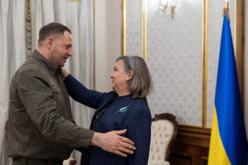 Керівник Офісу Президента України зустрівся із заступницею державного секретаря США з політичних питань