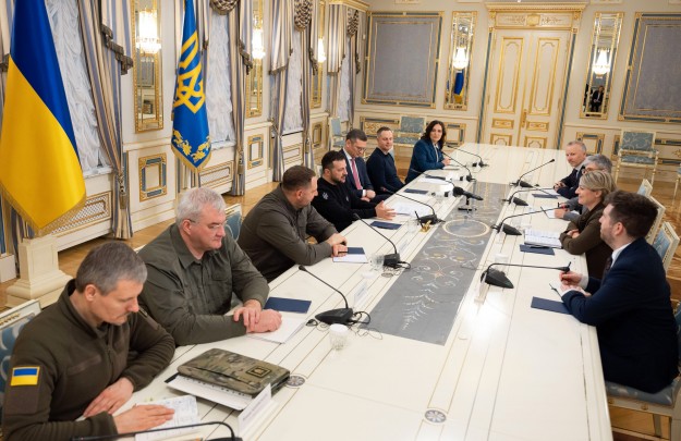 President of Ukraine met with Minister of Foreign Affairs of Canada