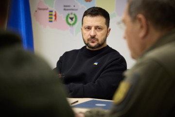 У Кропивницькому Володимир Зеленський провів нараду щодо соціально-економічної та безпекової ситуації на Кіровоградщині