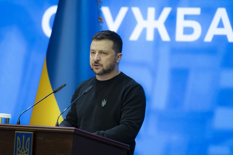 Президент України Володимир Зеленський під час привітання працівників СБУ