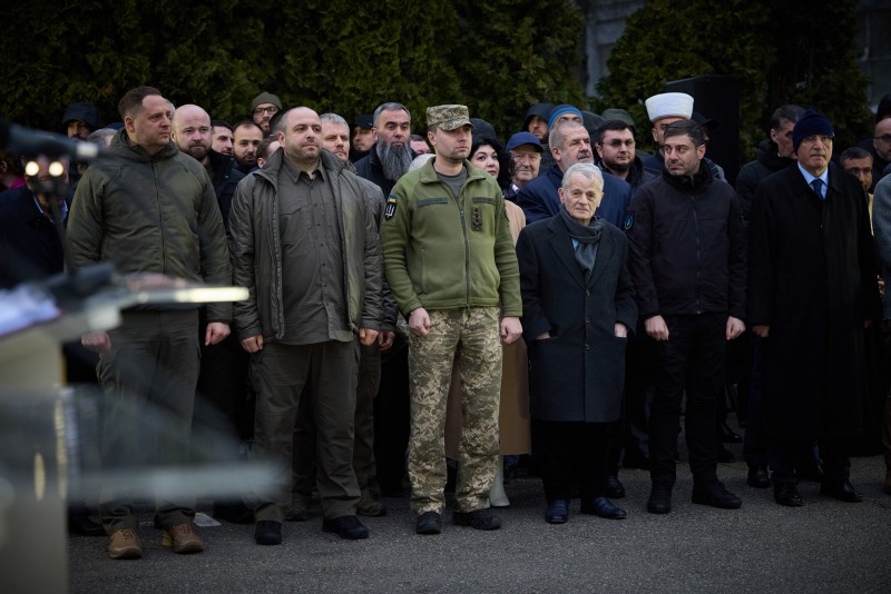 Зеленський провів спільний іфтар із представниками мусульманської спільноти України. Були посли багатьох країн (ФОТО, ВІДЕО) 1