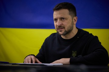 Протистояти бомбардуванням лише хоробрістю несправедливо – Президент під час позачергового засідання Ради Україна – НАТО	