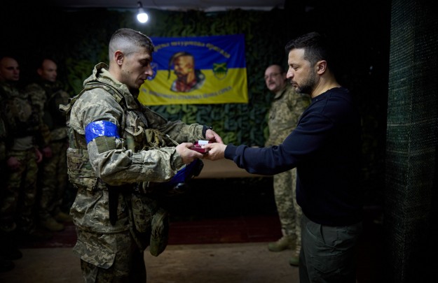 In Kharkiv, Volodymyr Zelenskyy Presented State Awards to Warriors of the 92nd Separate Assault Brigade Named after Kish Ataman Ivan Sirko