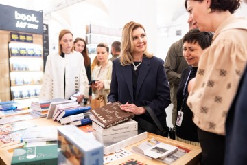 Олена Зеленська відвідала Міжнародний фестиваль «Книжковий Арсенал»
