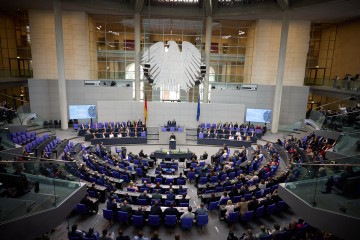 Наше з вами лідерство та воля українців мають спрацювати заради миру, Європи та життя – Президент під час виступу в Бундестазі