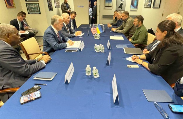 Володимир Зеленський провів зустріч із членами Конгресу США