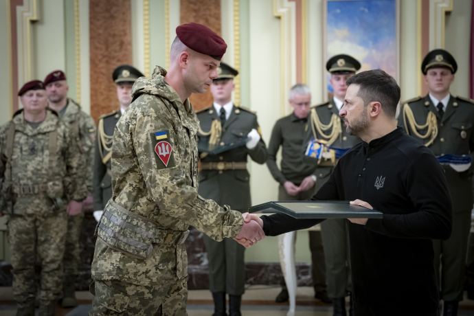 On the Day of the Air Assault Forces, the President Honored Warriors ...