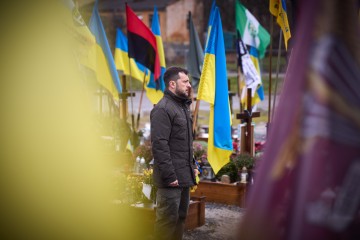 In Lviv, Volodymyr Zelenskyy Honored the Memory of Fallen Defenders of Ukraine