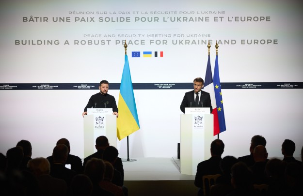 Steps to Achieve Peace, Defense Assistance, and Defense Industry Development: The President of Ukraine Met with the President of France in Paris
