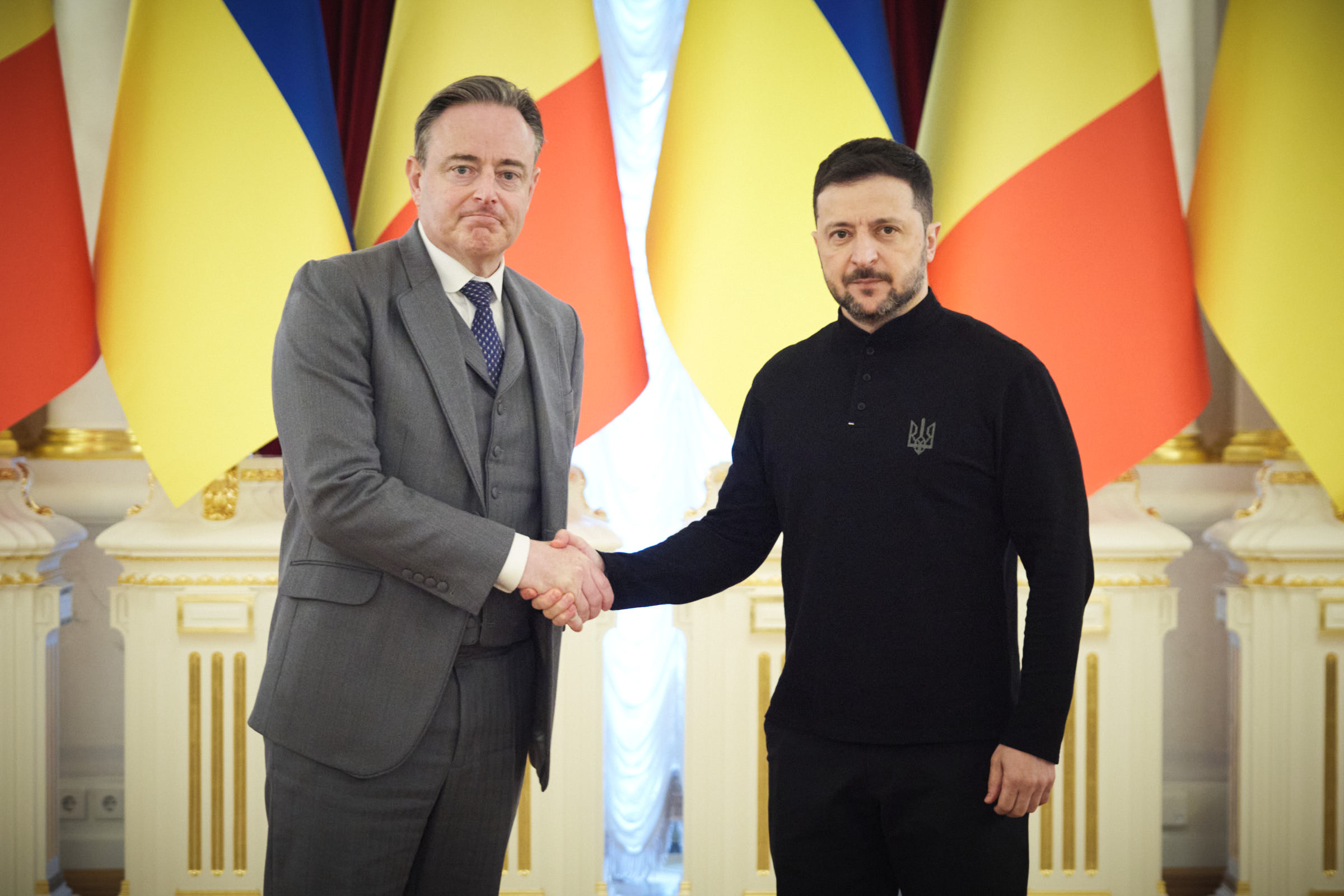 Президент Володимир Зеленський провів зустріч із Прем’єром Бельгії Бартом де Вевером, який приїхав із першим візитом після призначення саме в Україну, 8 квітня 2025 року.