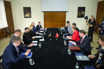 Volodymyr Zelenskyy and Mette Frederiksen Discuss Diplomatic Efforts for Peace
