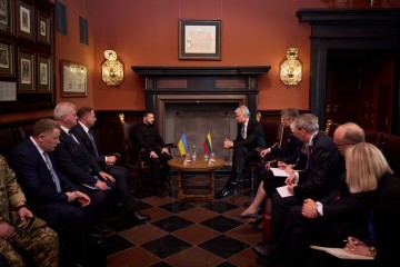 Presidents of Ukraine and Lithuania Discuss Need to Increase Pressure on Russia Over Prolonged War
