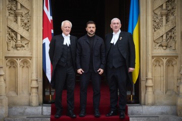 President Meets with Speakers of the House of Commons and the House of Lords of the UK Parliament