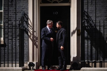 Coordination with Partners, Joint Defense Projects, and Tougher Sanctions on Russia: Volodymyr Zelenskyy Meets with Keir Starmer