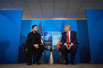 У Гаазі Володимир Зеленський провів зустріч із Дональдом Трампом 