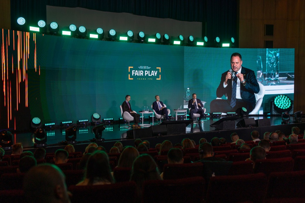 Країни-партнери мають продовжувати робити конкретні кроки для посилення політики...