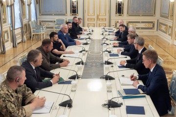 President Meets with Newly Appointed Minister for Foreign Affairs of Germany and Representatives of German Defense Companies