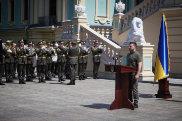 Президент вручив державні нагороди з нагоди Дня Повітряних сил