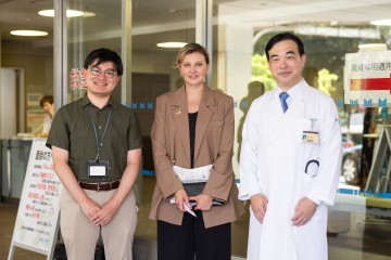 Olena Zelenska Met with Mental Health Support Workers in Japan