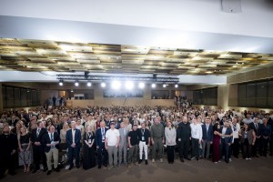 Президент Володимир Зеленський зустрівся з учасниками Українського молодіжного форуму, 12 серпня 2025 року.