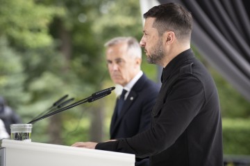 Defense Cooperation, Security Guarantees, and Diplomatic Support: President of Ukraine Meet with the Prime Minister of Canada