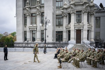 Володимир Зеленський привітав воїнів територіальної оборони з професійним святом