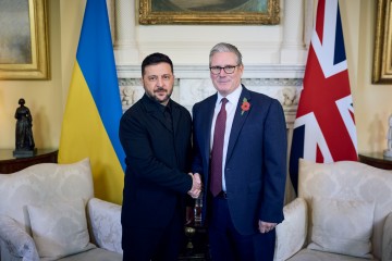 Volodymyr Zelenskyy and Keir Starmer Discussed Defense Cooperation Development and Ways to Increase Pressure on Russia
