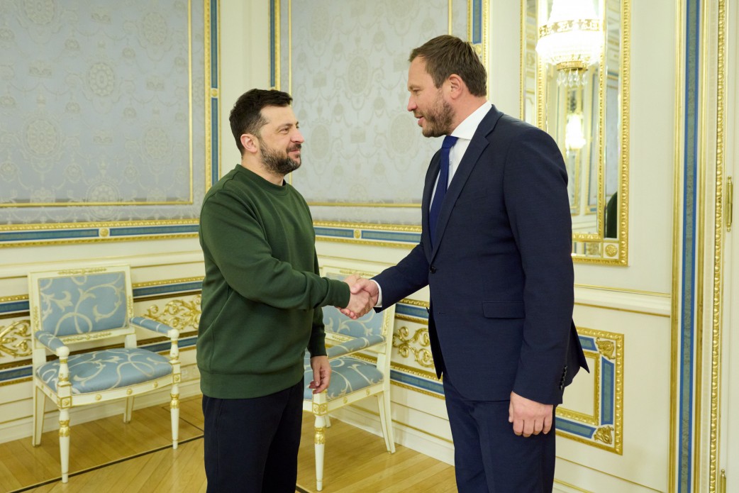 Il presidente dell'Ucraina Volodymyr Zelenskyi ha incontrato il ministro degli A...